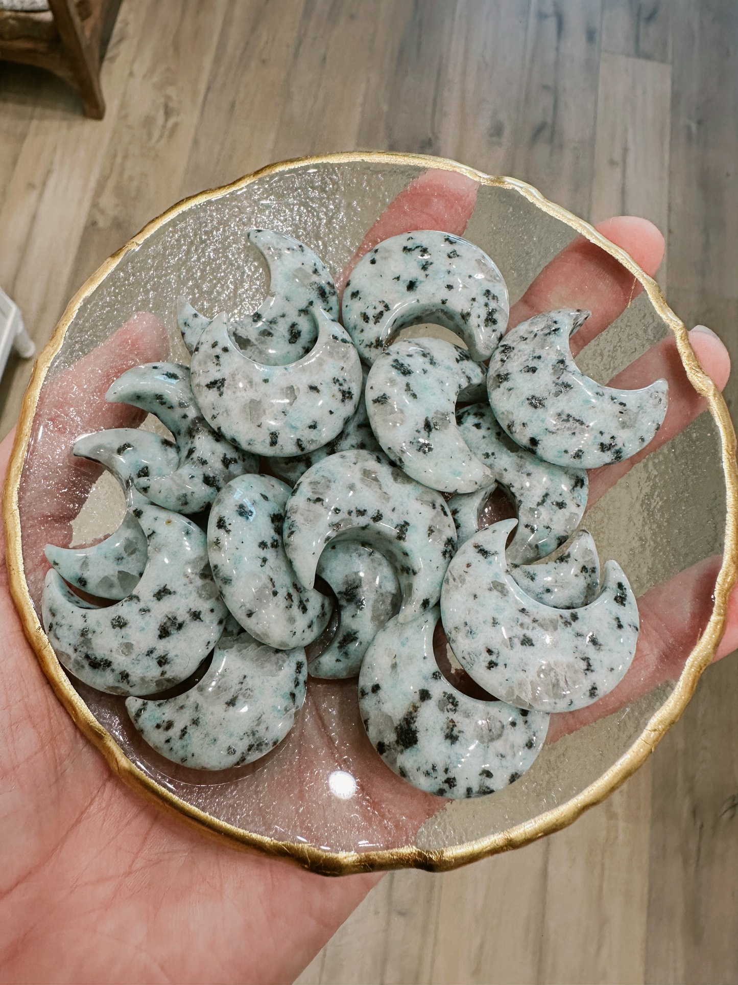 Kiwi Jasper | Mini Moons