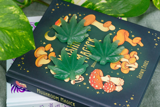 Green Aventurine | Cannabis Leaf