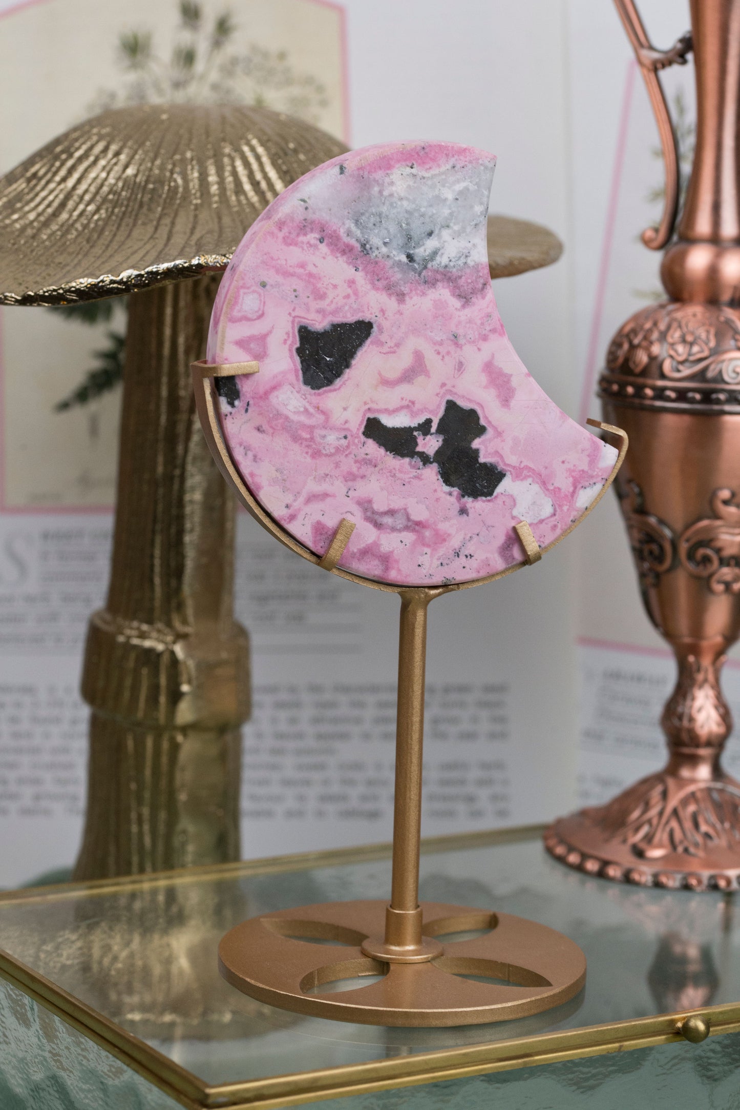 Rhodonite | Moon