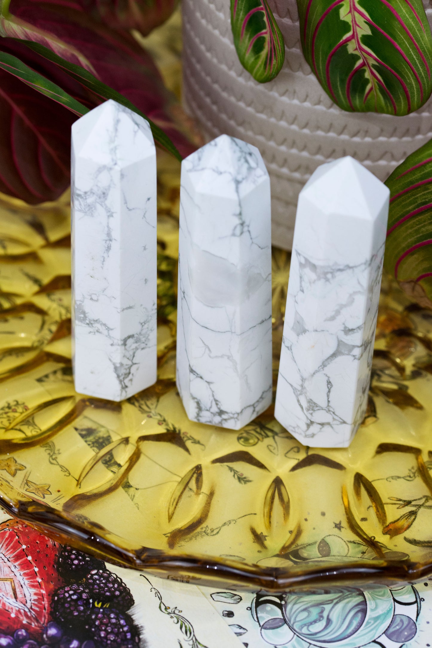 Howlite | Towers