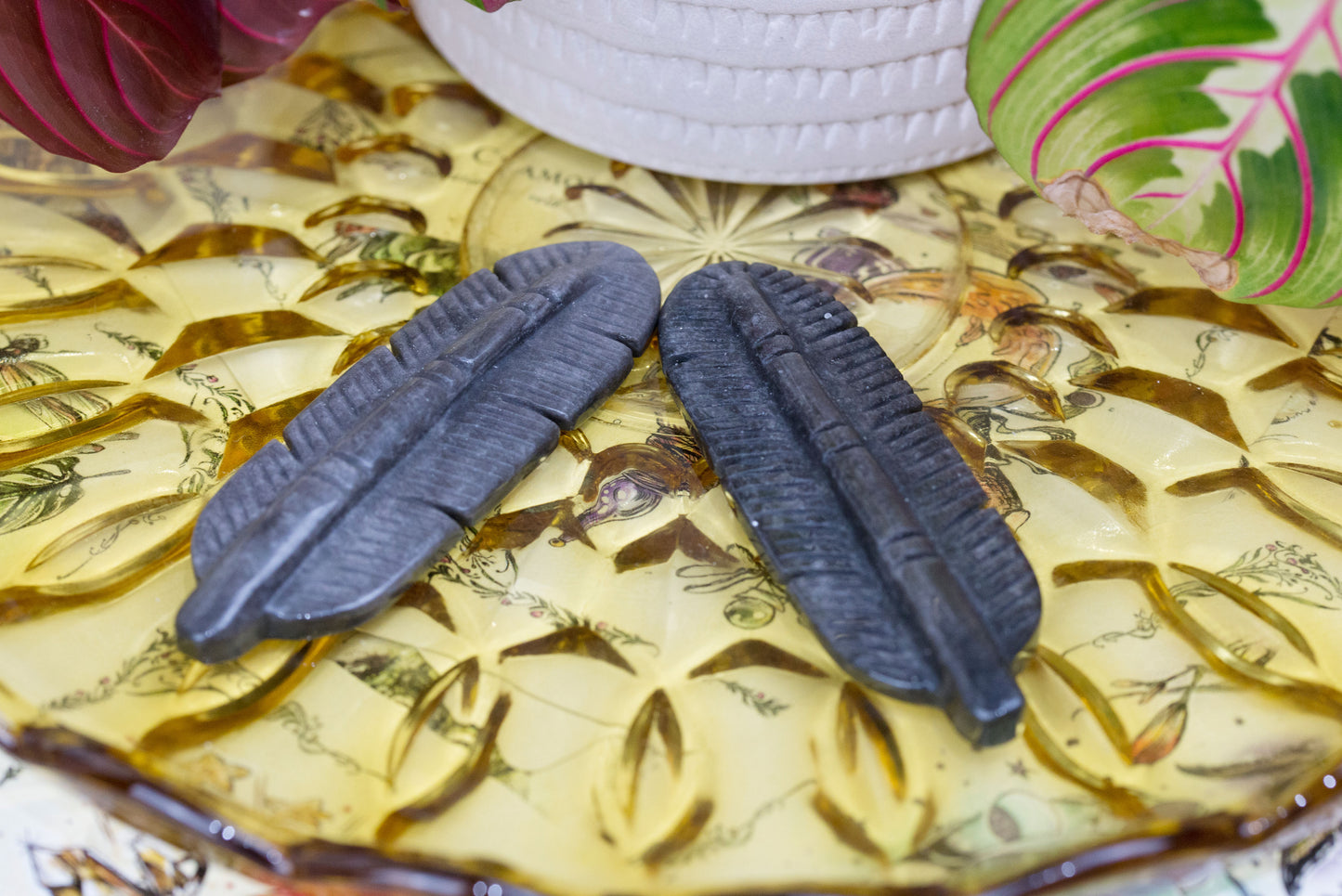 Silver-Sheen Obsidian | Feathers