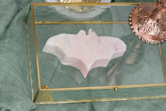 Pink Amethyst | Bat