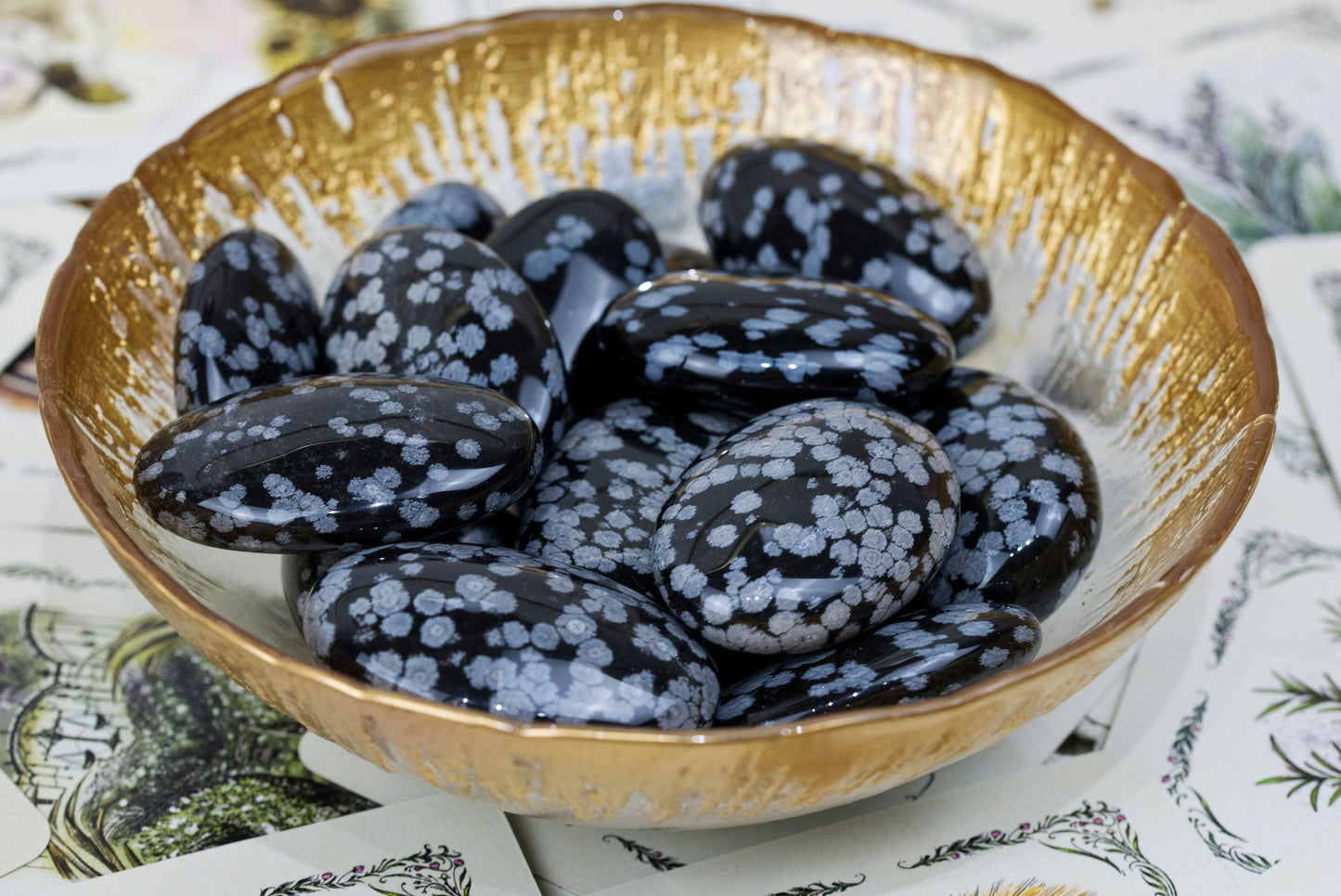 Snowflake Obsidian Palms