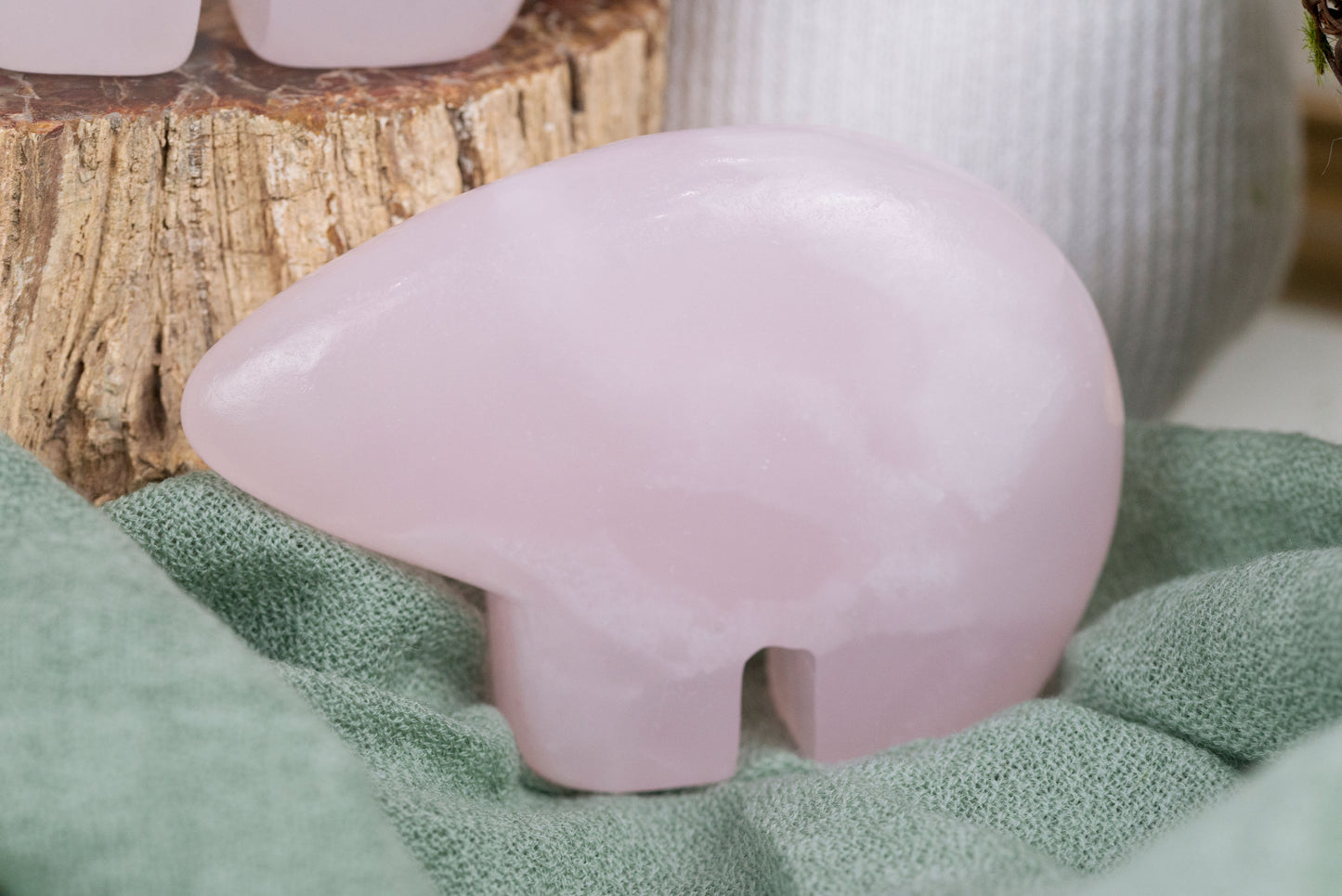 Mangano Calcite Bear