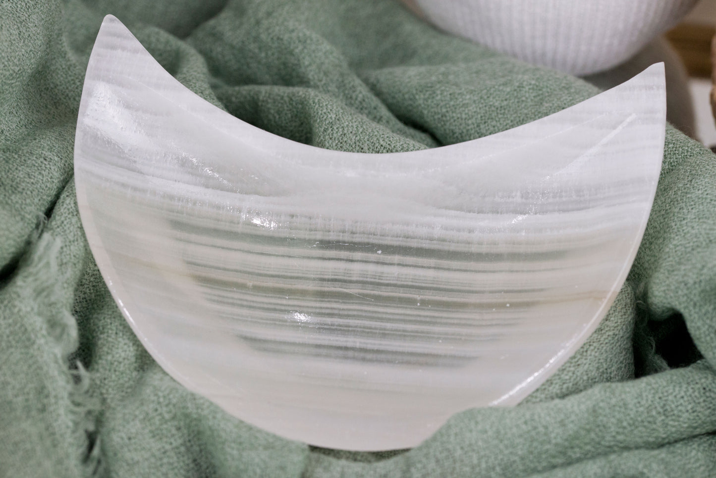 Onyx Moon Bowl